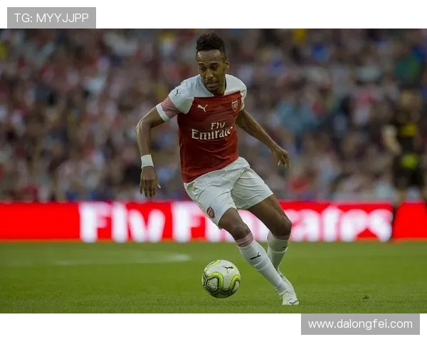 青岛西海岸悍将宋浩宇迎职业新里程碑俱乐部生涯完成第100场比赛