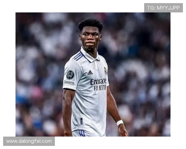 楚阿梅尼回忆国家德比：小时候看到冲突已习以为常并不觉得奇怪